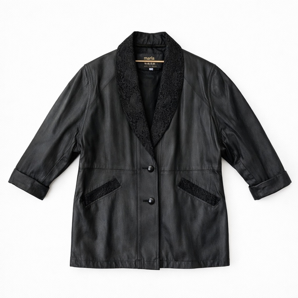 VINTAGE 80’s LEATHER EMBOSSED VELVET COLLAR CAR COAT SIZE MEDIUM BLACK EUC